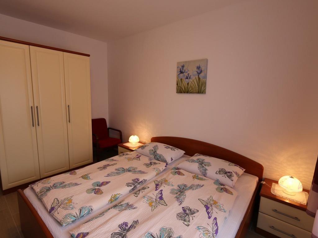 Apartment In Silo/Insel Krk 13439 Esterno foto